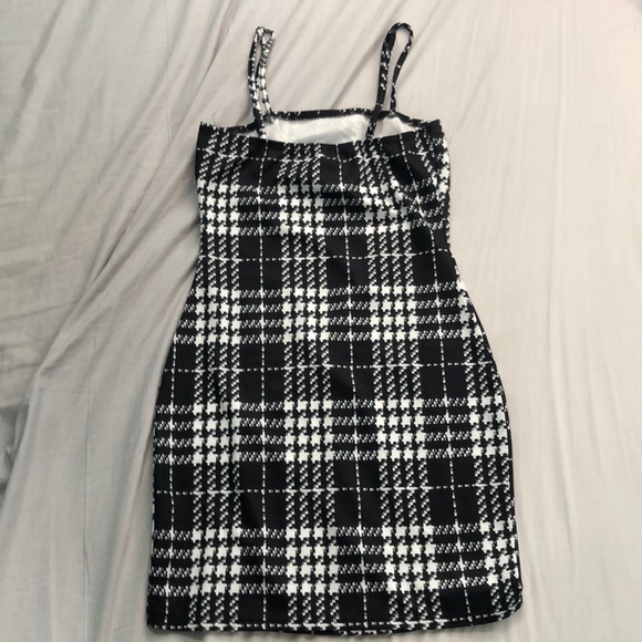 Plaid dress - Picture 6 of 8